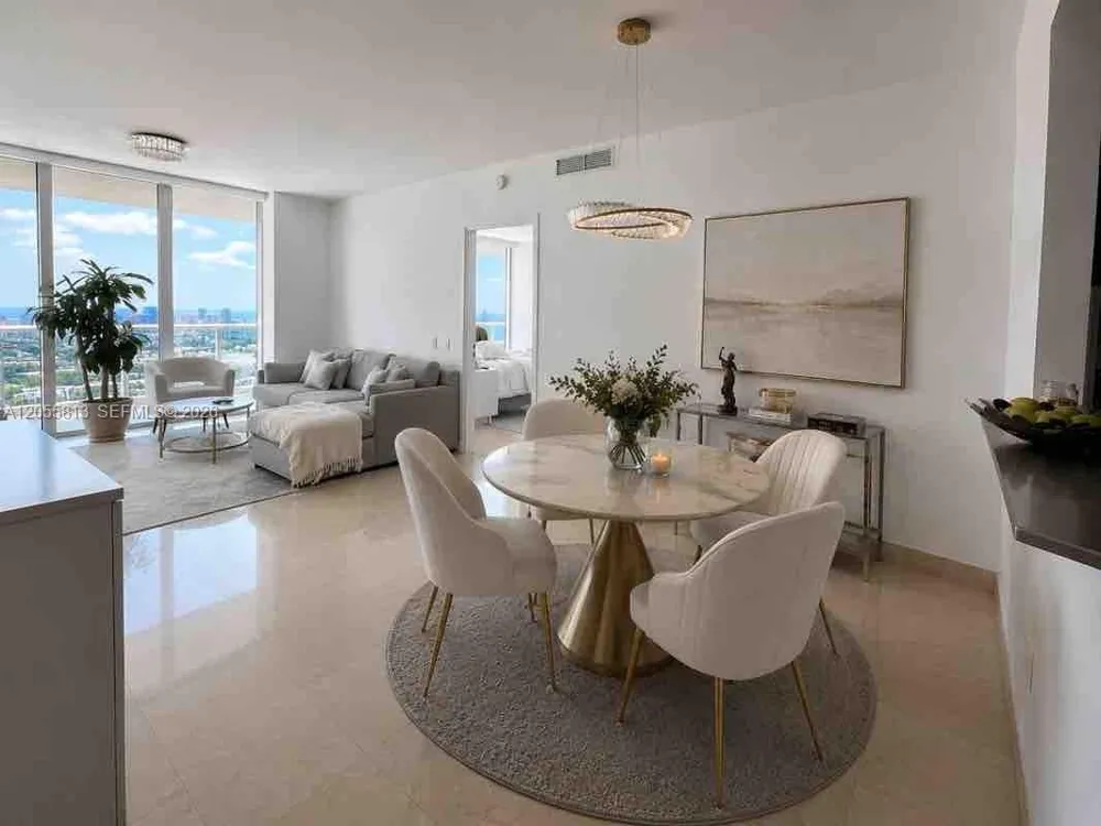 450 Alton Rd #2610 Miami Beach, FL 33139