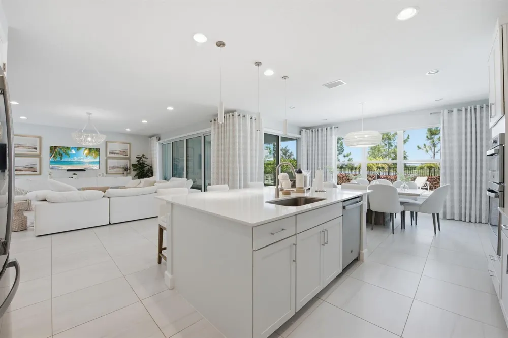 19564 Broad Shore Walk Loxahatchee, FL 33470