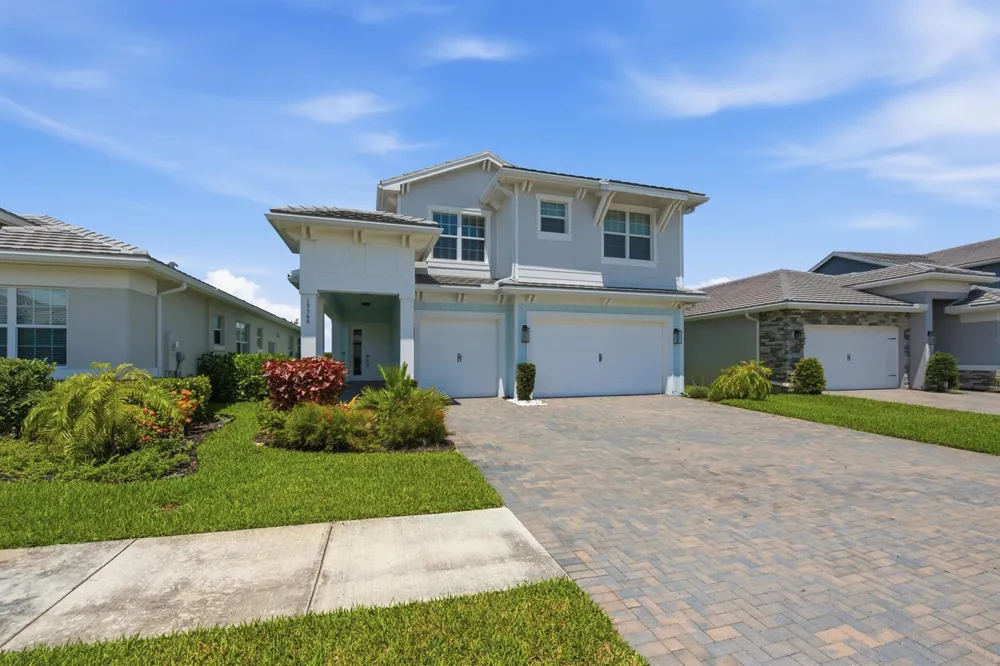 19564 Broad Shore Walk Loxahatchee, FL 33470