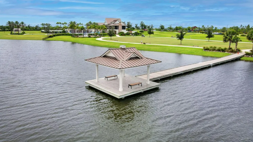 19564 Broad Shore Walk Loxahatchee, FL 33470