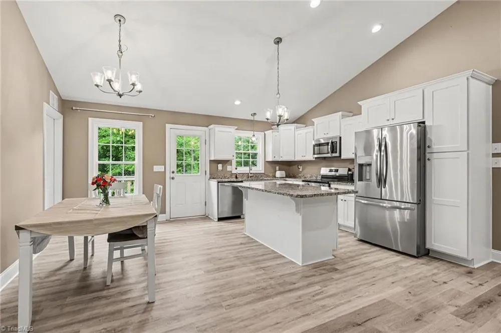 344 Springs Grove Lane Thomasville, NC 27360