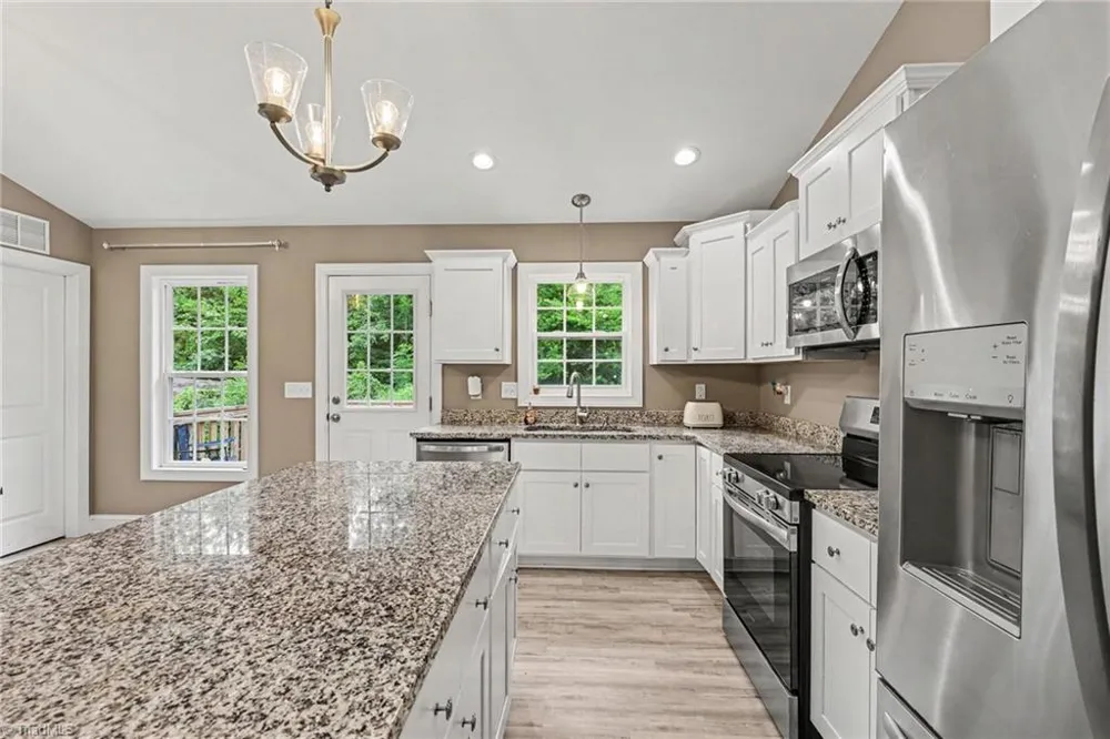 344 Springs Grove Lane Thomasville, NC 27360