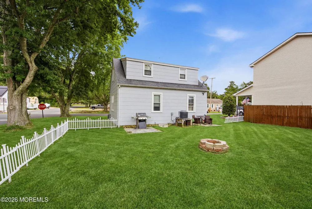 60 Illinois Avenue Waretown, NJ 08758