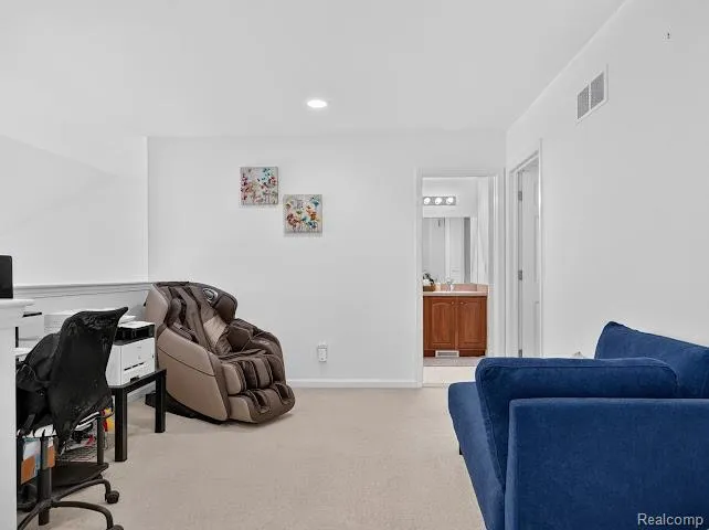 32969 Brookside Circle #18 Livonia City, MI 48152