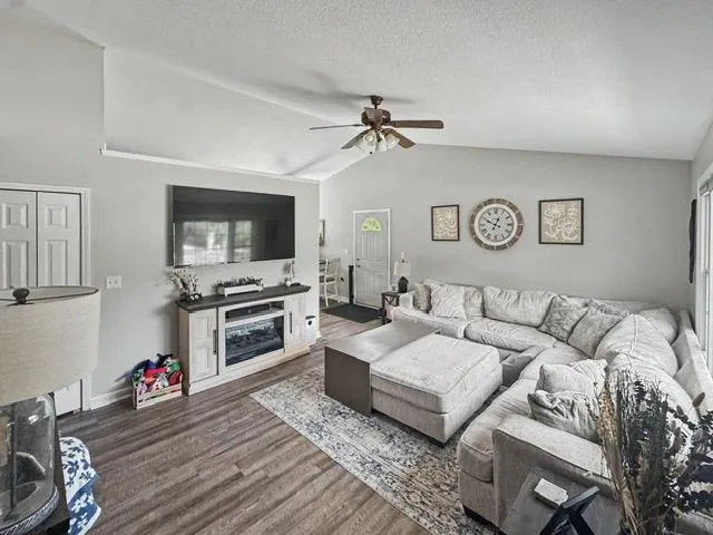 5032 Murphy Road Genesee Charter Township, MI 48506