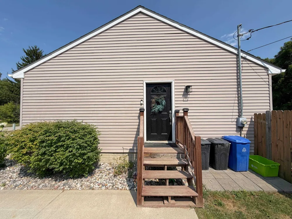 5032 Murphy Road Genesee Charter Township, MI 48506