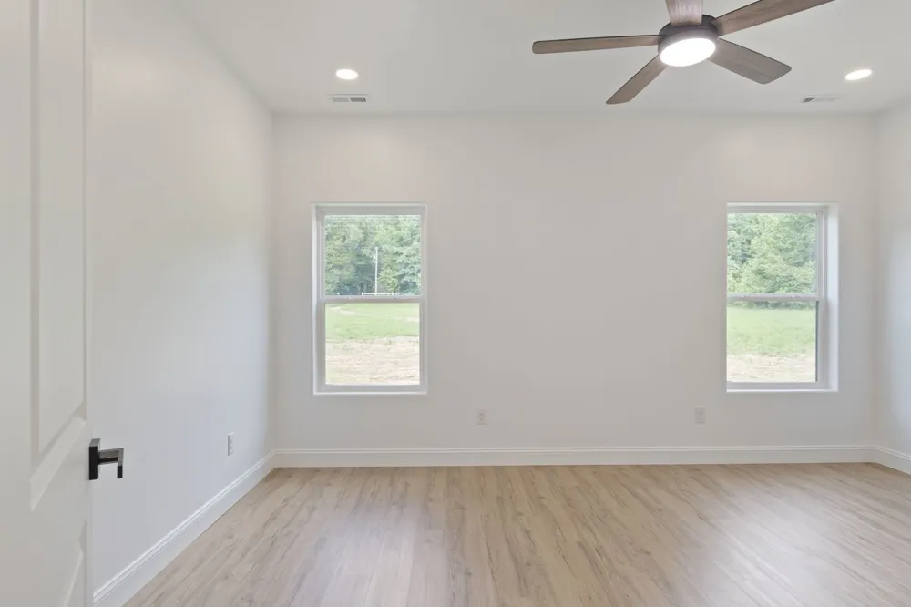 2639 Lick Creek Road Linden, TN 37096