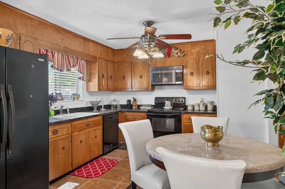 17 Loach Drive Rossville, GA 30741