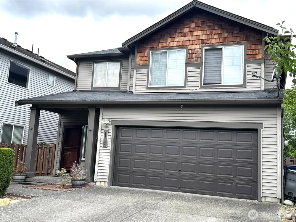 4217 L PLACE NE Auburn, WA 98002