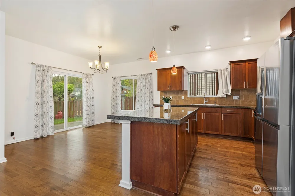 4217 L PLACE NE Auburn, WA 98002