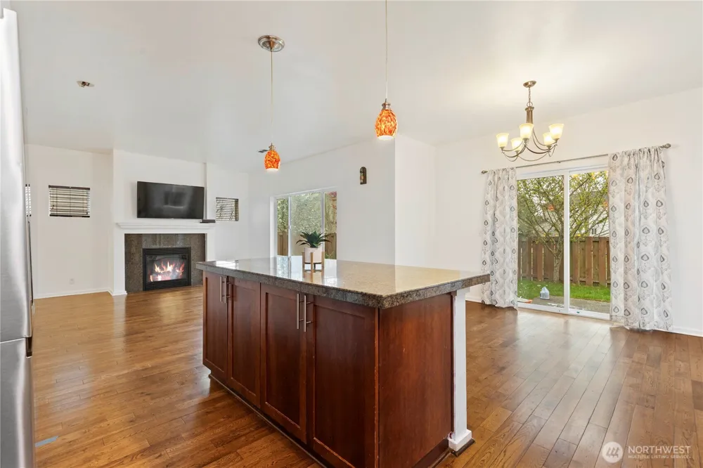 4217 L PLACE NE Auburn, WA 98002