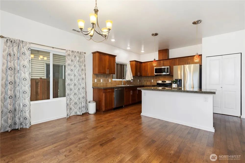 4217 L PLACE NE Auburn, WA 98002