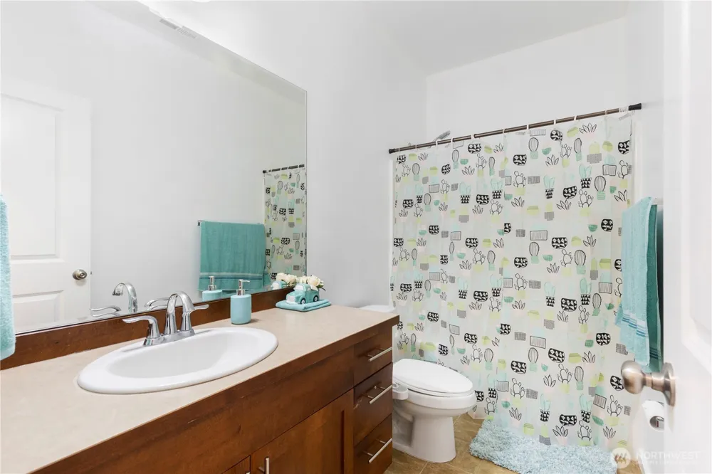 4217 L PLACE NE Auburn, WA 98002