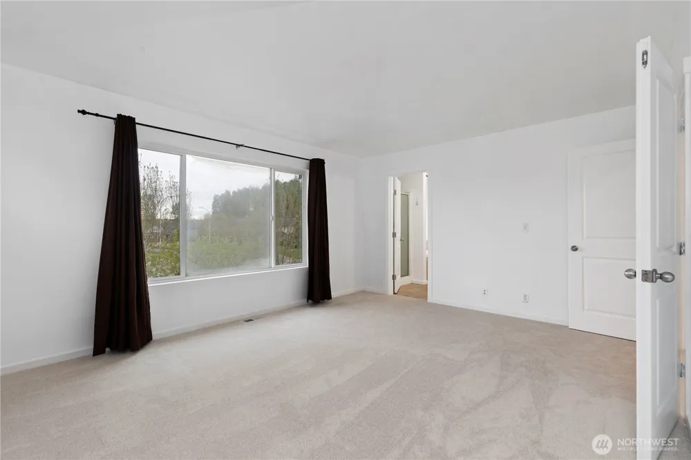 4217 L PLACE NE Auburn, WA 98002