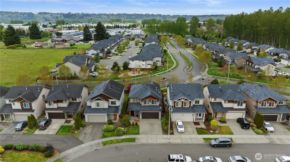 4217 L PLACE NE Auburn, WA 98002