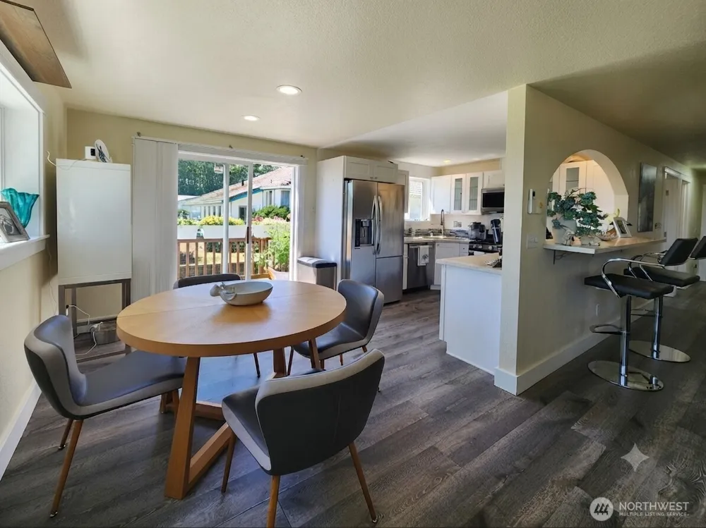 370 Olympic View Avenue NE Ocean Shores, WA 98569