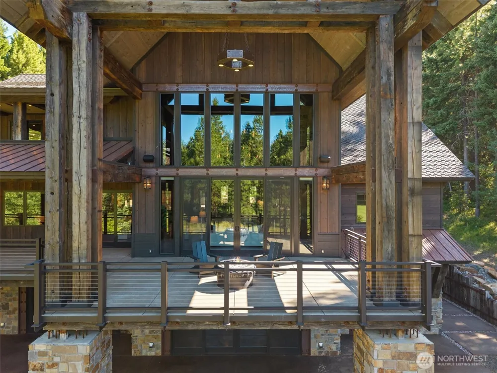 1060 Ruby King Loop Cle Elum, WA 98922