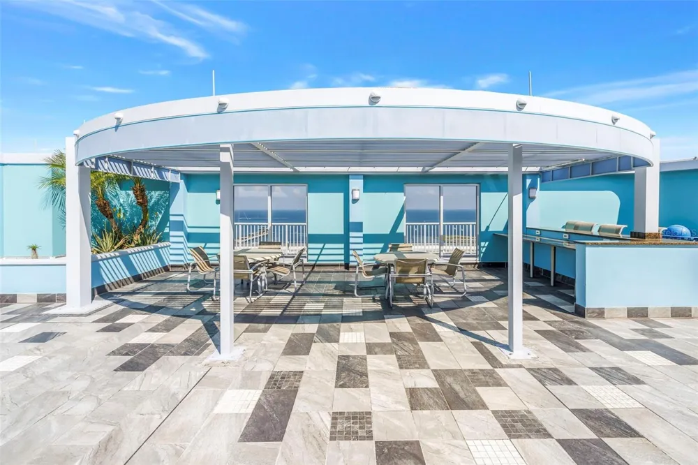1 BEACH DRIVE SE #1907 St Petersburg, FL 33701