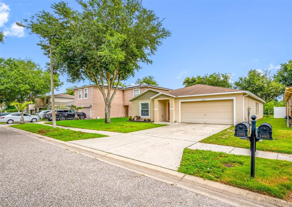 13953 JACOBSON DRIVE Odessa, FL 33556