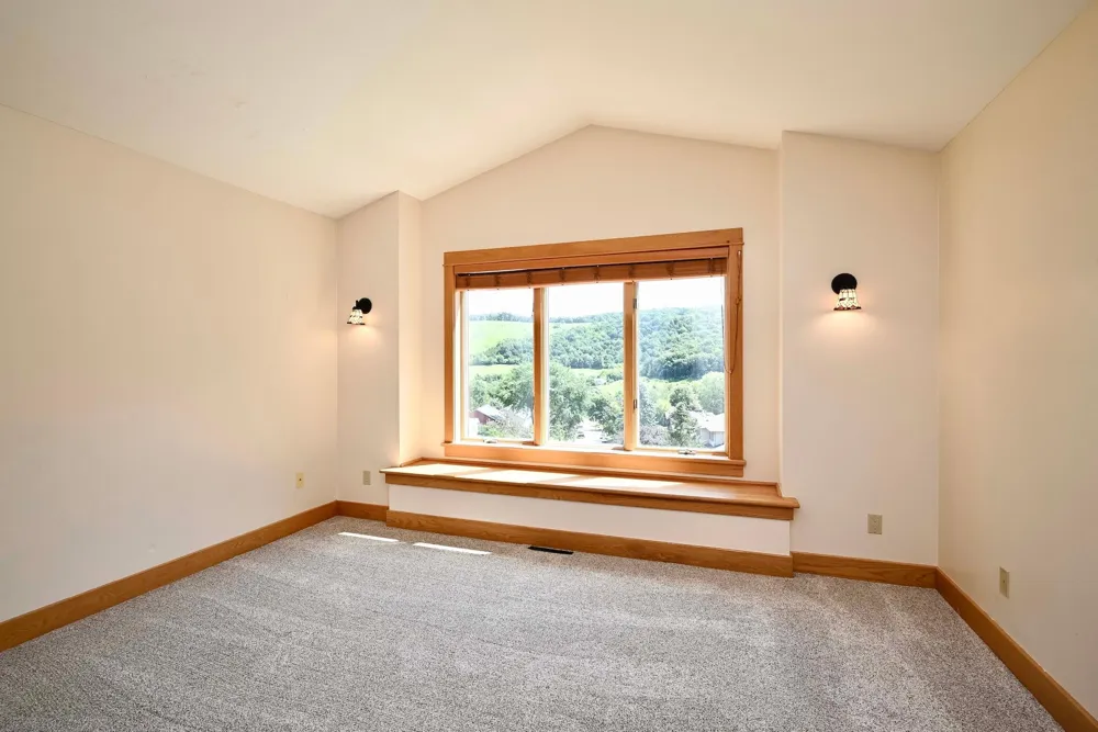 104 Forest Oak Court Winona, MN 55987