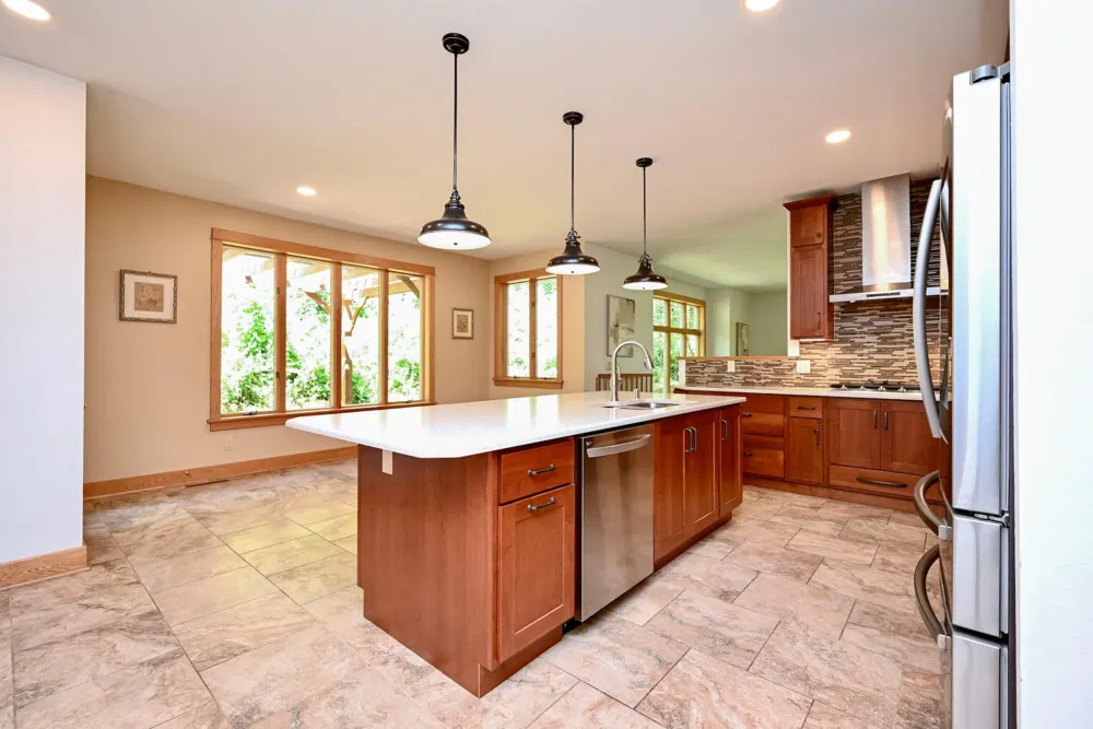 104 Forest Oak Court Winona, MN 55987