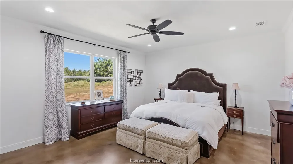 2879 Fm 2000 Caldwell, TX 77836