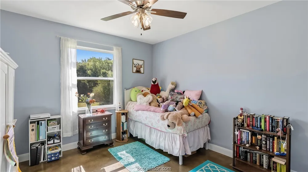 2879 Fm 2000 Caldwell, TX 77836