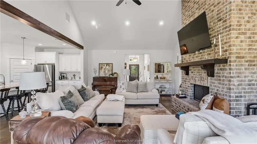 2879 Fm 2000 Caldwell, TX 77836