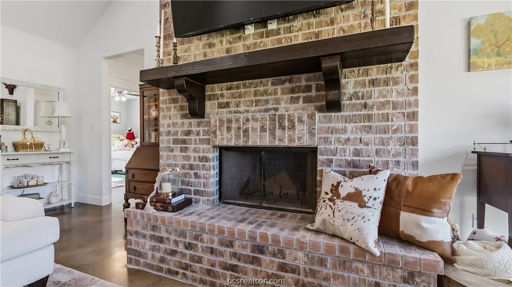 2879 Fm 2000 Caldwell, TX 77836