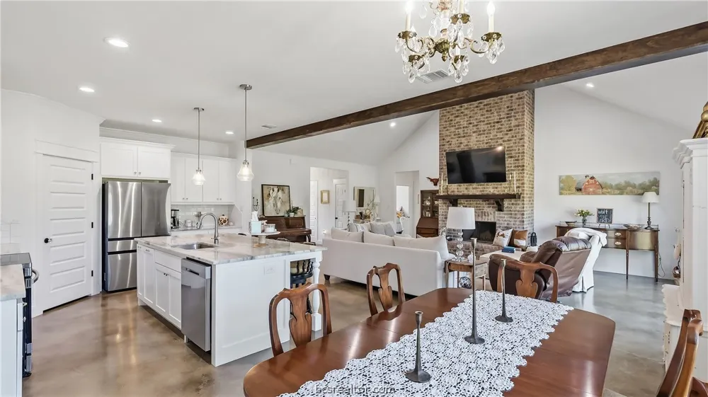 2879 Fm 2000 Caldwell, TX 77836