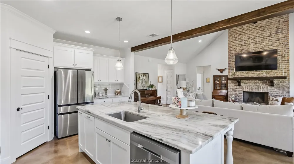 2879 Fm 2000 Caldwell, TX 77836