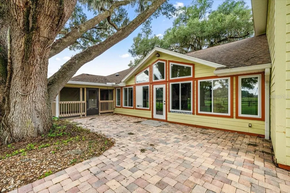 5065 NW 150TH AVENUE Morriston, FL 32668