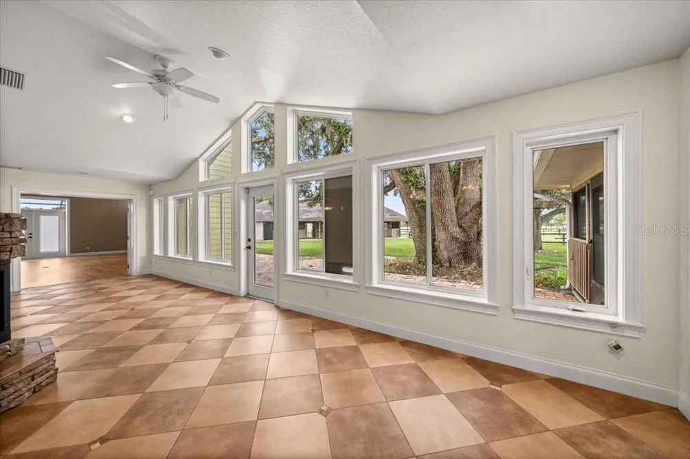 5065 NW 150TH AVENUE Morriston, FL 32668