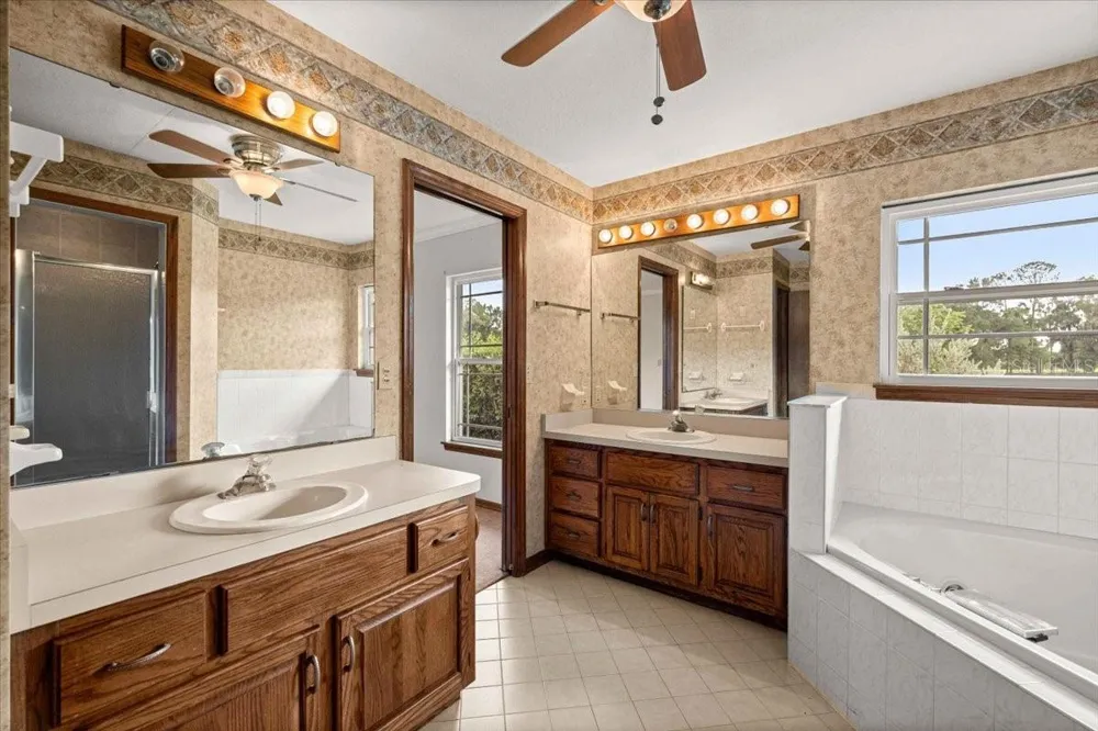 5065 NW 150TH AVENUE Morriston, FL 32668