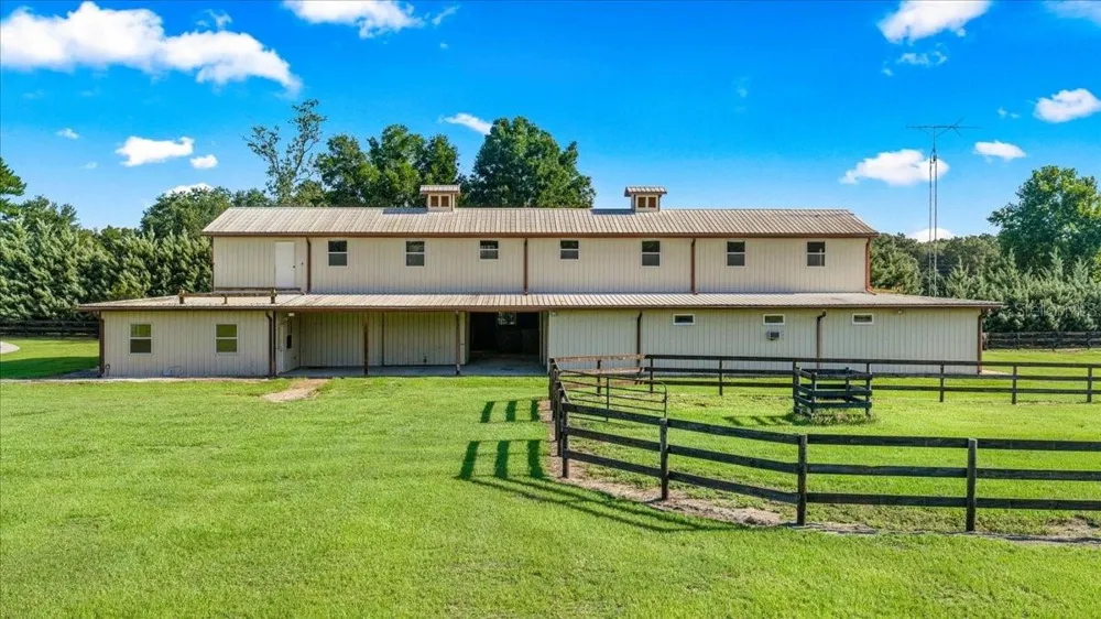 5065 NW 150TH AVENUE Morriston, FL 32668