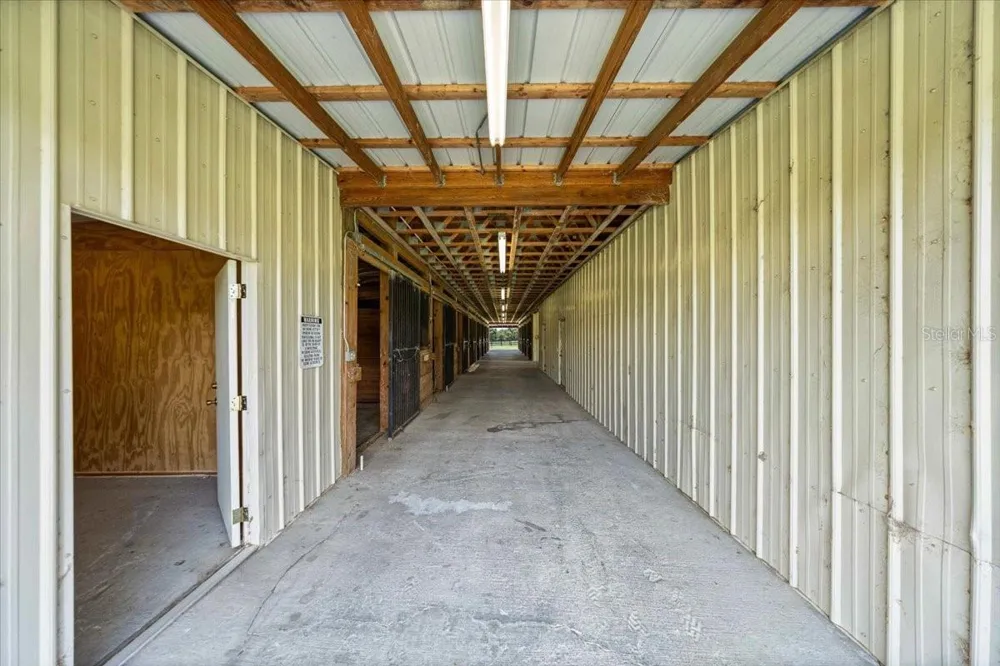5065 NW 150TH AVENUE Morriston, FL 32668