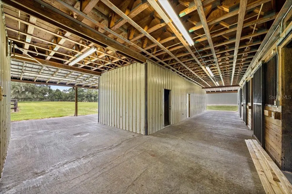 5065 NW 150TH AVENUE Morriston, FL 32668