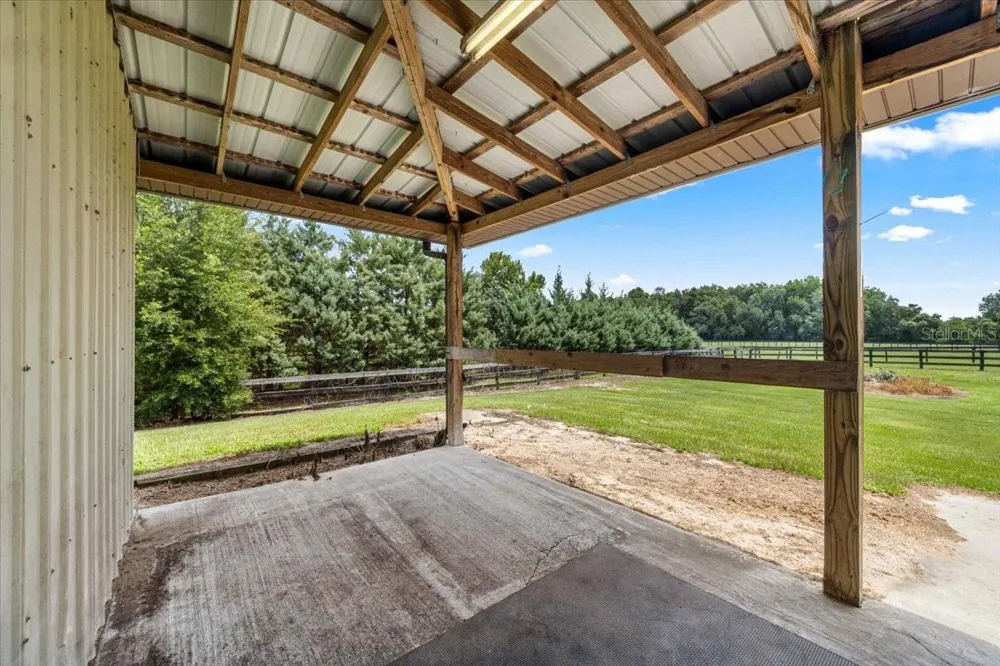 5065 NW 150TH AVENUE Morriston, FL 32668