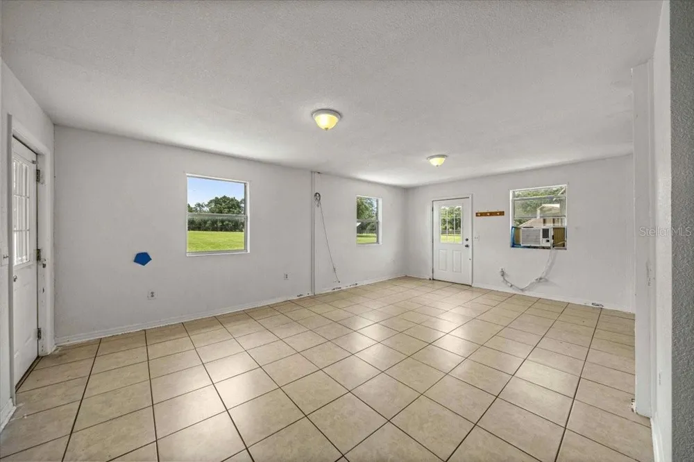 5065 NW 150TH AVENUE Morriston, FL 32668