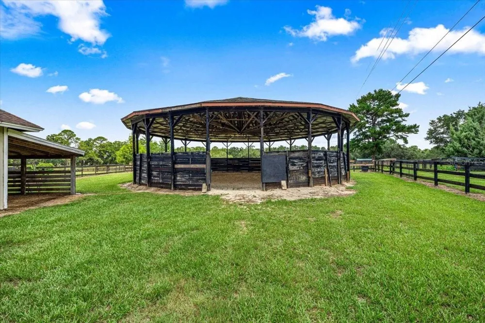 5065 NW 150TH AVENUE Morriston, FL 32668