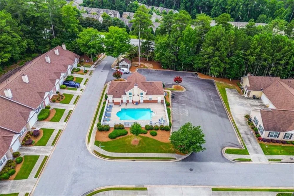 184 Camry Lane Grayson, GA 30017
