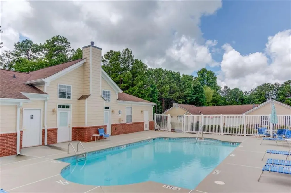 184 Camry Lane Grayson, GA 30017