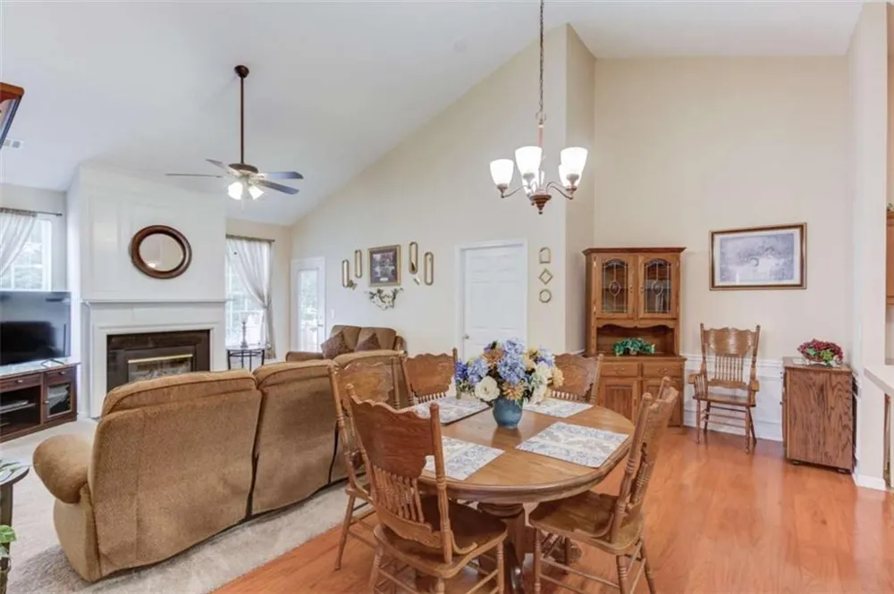 184 Camry Lane Grayson, GA 30017