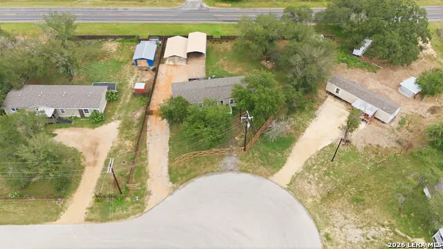 125 ACORN HOLW Poteet, TX 78065