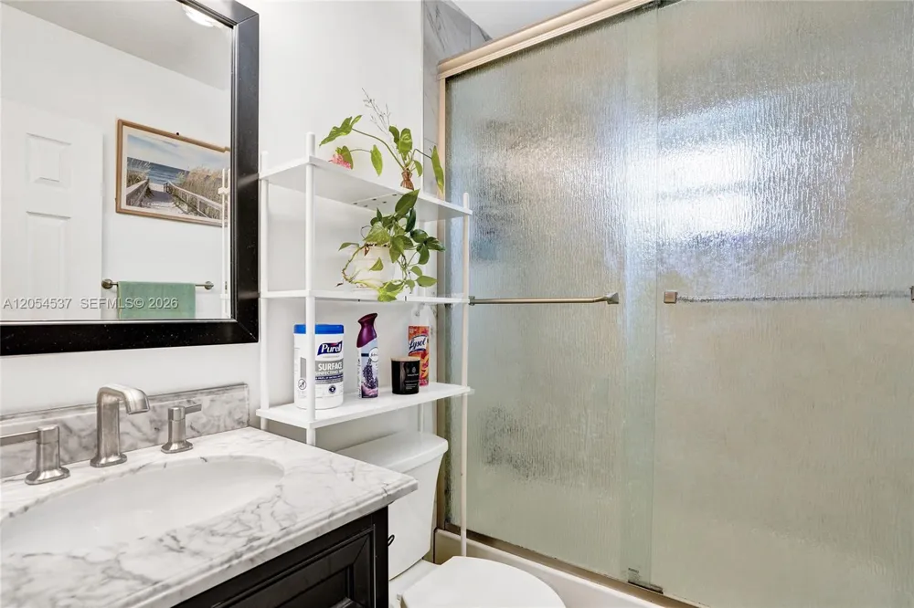 3946 NW 1st Dr Deerfield Beach, FL 33442