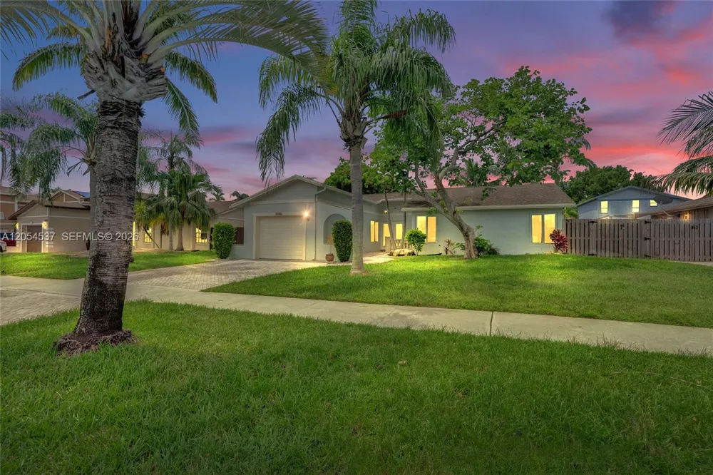 3946 NW 1st Dr Deerfield Beach, FL 33442