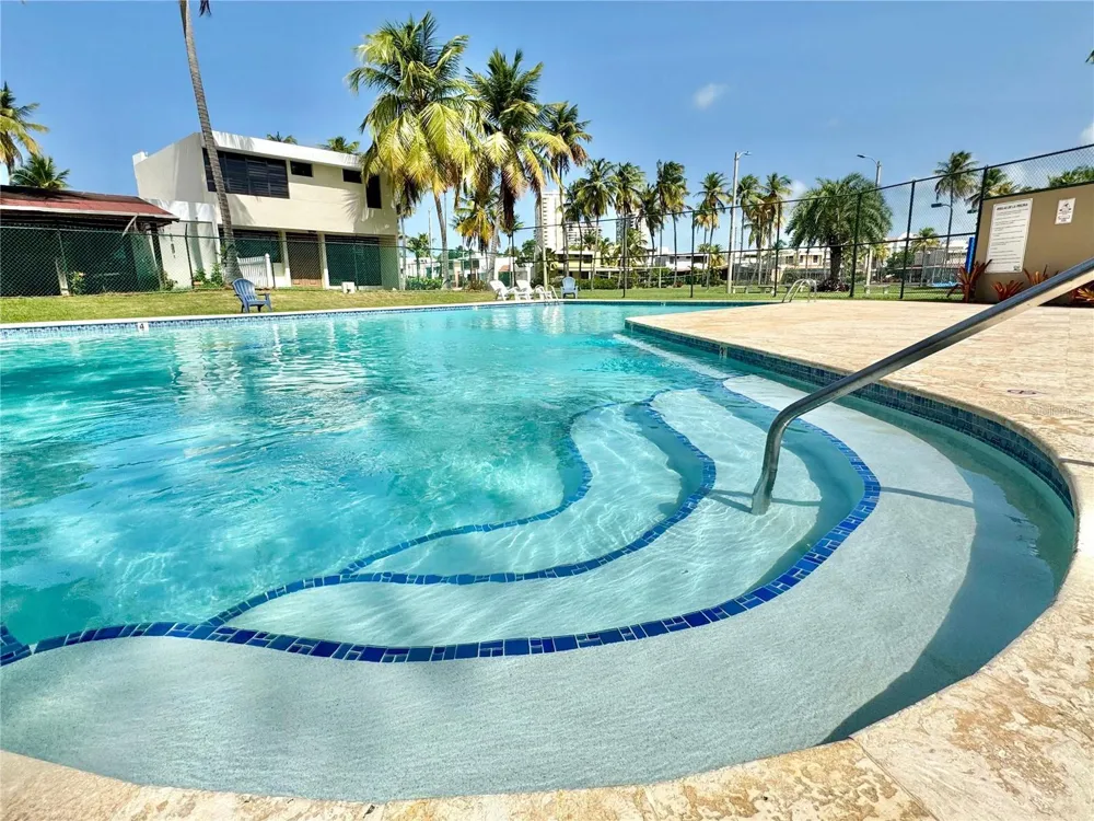 144 PLAZA VIRGEN GORDA Luquillo, PR 00773