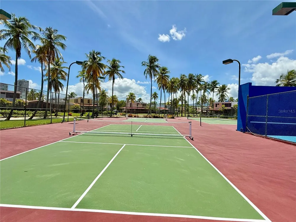 144 PLAZA VIRGEN GORDA Luquillo, PR 00773