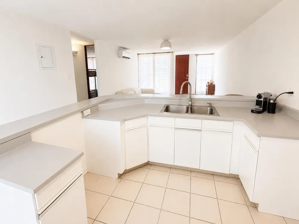 144 PLAZA VIRGEN GORDA Luquillo, PR 00773