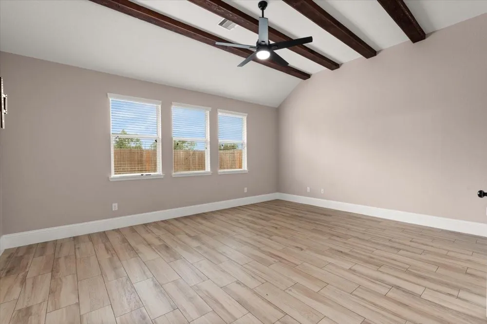 4910 E Meadow Drive Deer Park, TX 77536
